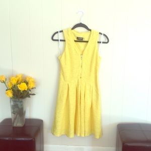 Summery Guess Yellow Dress Size 4